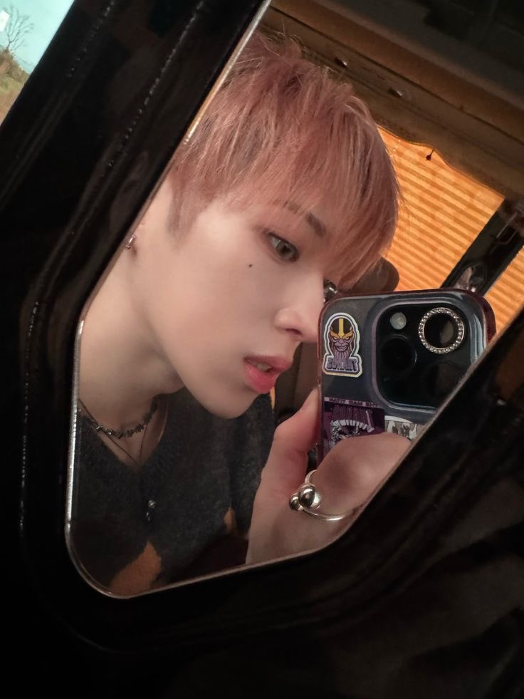 #앨리즈트친소 #트친소 

아르노 제일 좋아해요💕🫣
보2플 나온 연습생들 다 품어요

♡ -> follow
RT -> DM 

트친들 인알 plz....🥺