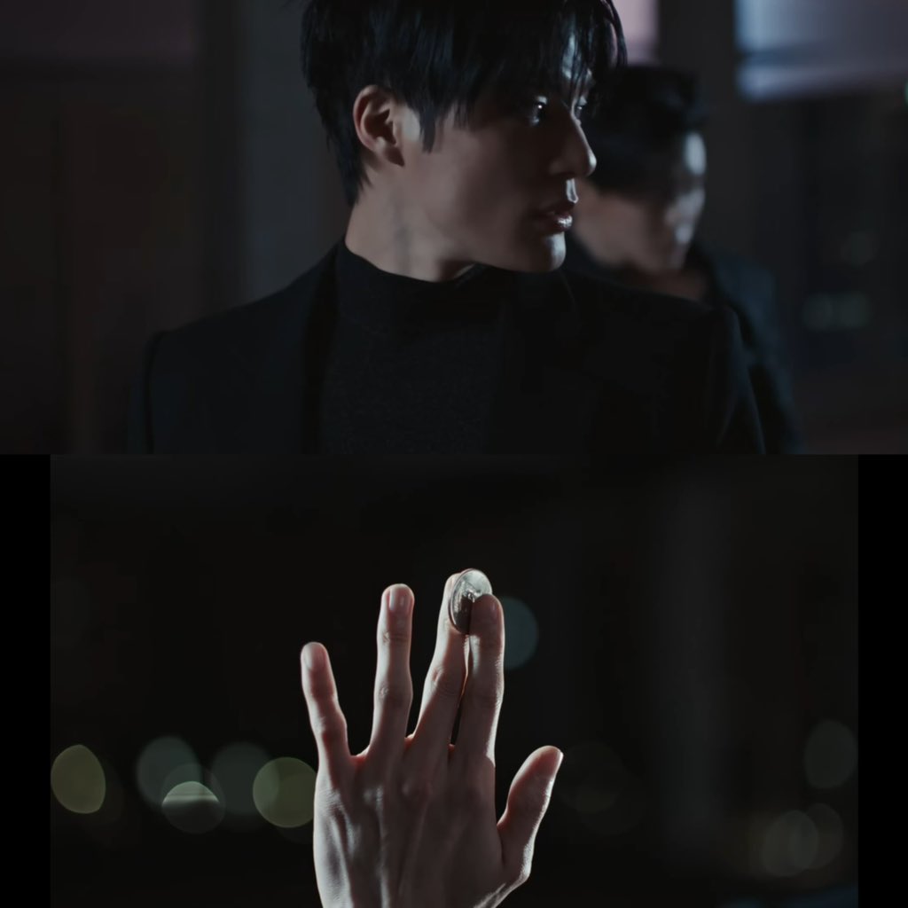 ขออวยหน่อยเถอะ ปกติเจโน่ก็หล่ออยู่แล้วแต่ใน mood film คือหล่อคูณล้านมากก โครงหน้า จมูก สันกราม รับกันไปหมดทุกอย่าง หล่อยันปลายนิ้วของจริง หนีวังมาเดบิวต์ของแท้