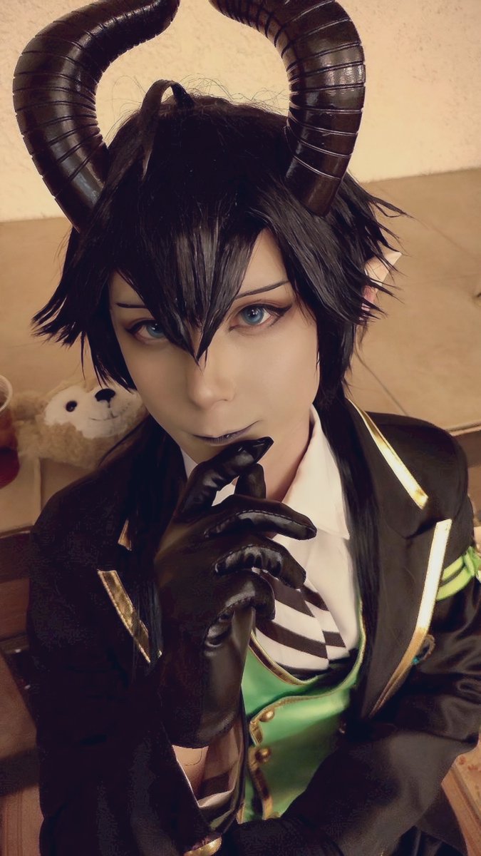 roki_bright's tweet photo. 改めてカレスコ裏Dハロフェスお疲れ様でした✨️
8月は素敵なお姫様の為に
王子様出来るように頑張ります😌
#カレスコイベント屋
#裏ハロウィン
#photoRoki https://t.co/v7i1sk4YdH
