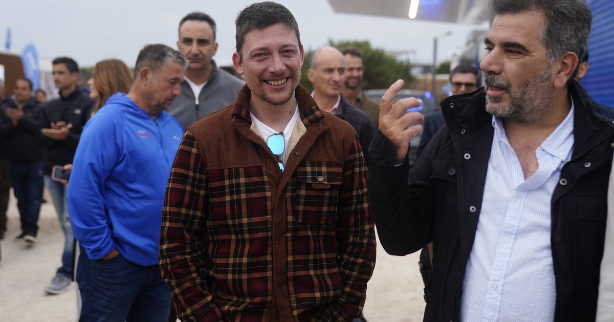 Cuando vas al mundial de tomar coca y te toca la fase de grupos con estos dos