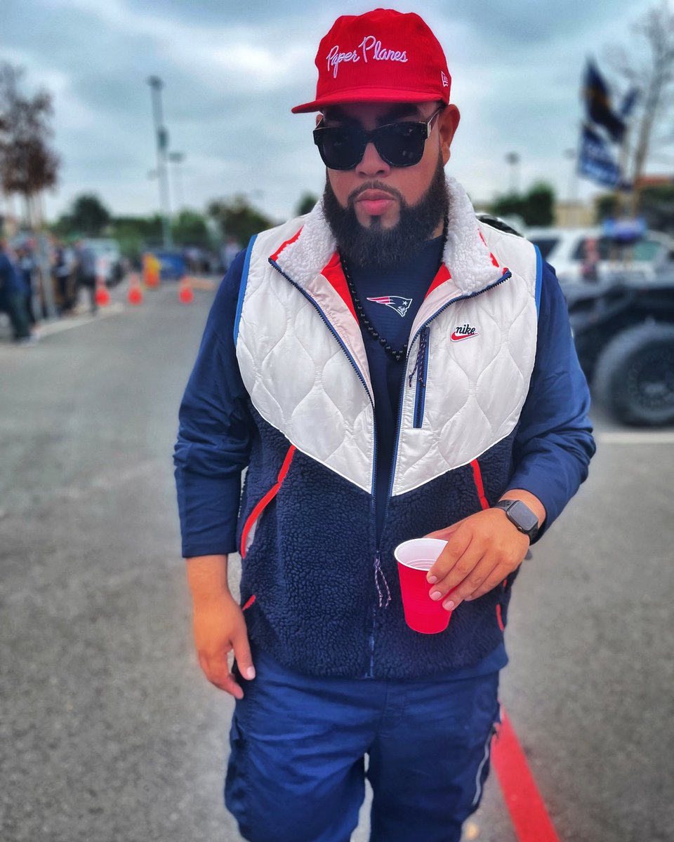 why_not_us__'s tweet photo. Let’s go @Patriots https://t.co/SYyBK3x5Iz