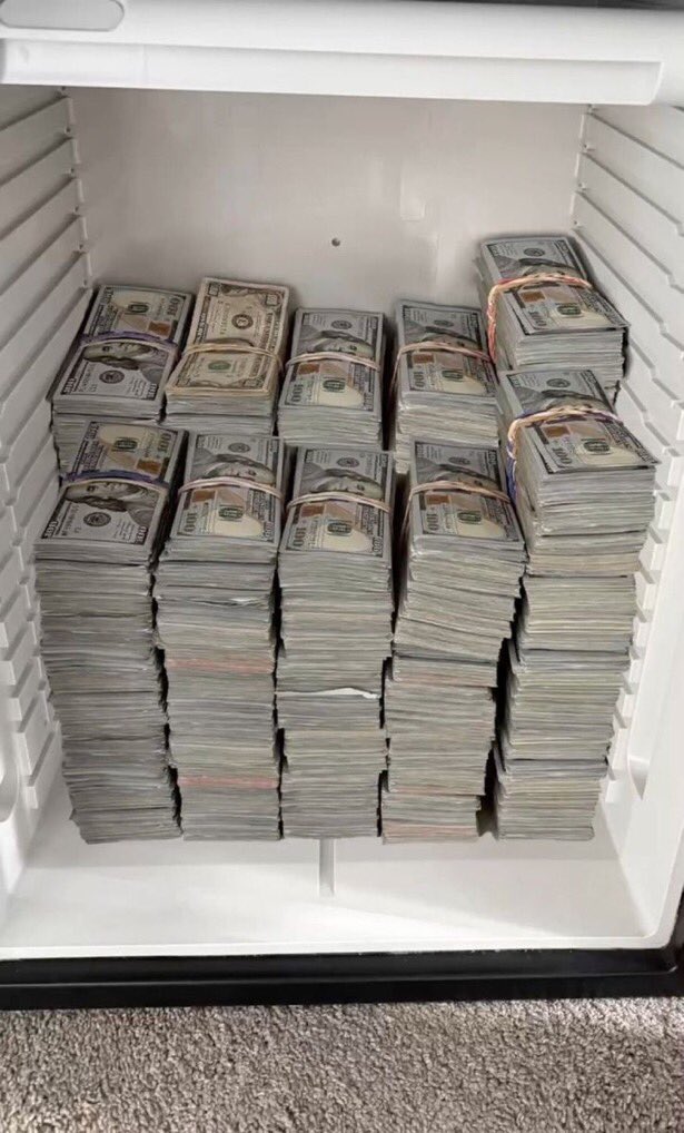 ColoniEve37718's tweet photo. Claim the money and send 888 https://t.co/9sA6Gy6Bbo