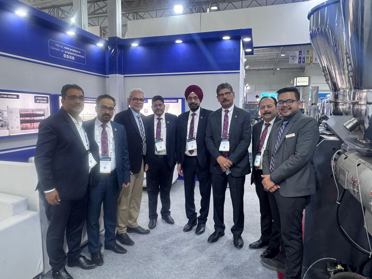 propipesXtruder's tweet image. It was a privilege to host the HMEL leadership team at the Propipes booth to discuss our indigenous OPVC extrusion technology and its role in shaping sustainable, global water infrastructure at #PLASTINDIA2026.

#MakeInIndia #PVC_O #OPVC #SustainableInfrastructure