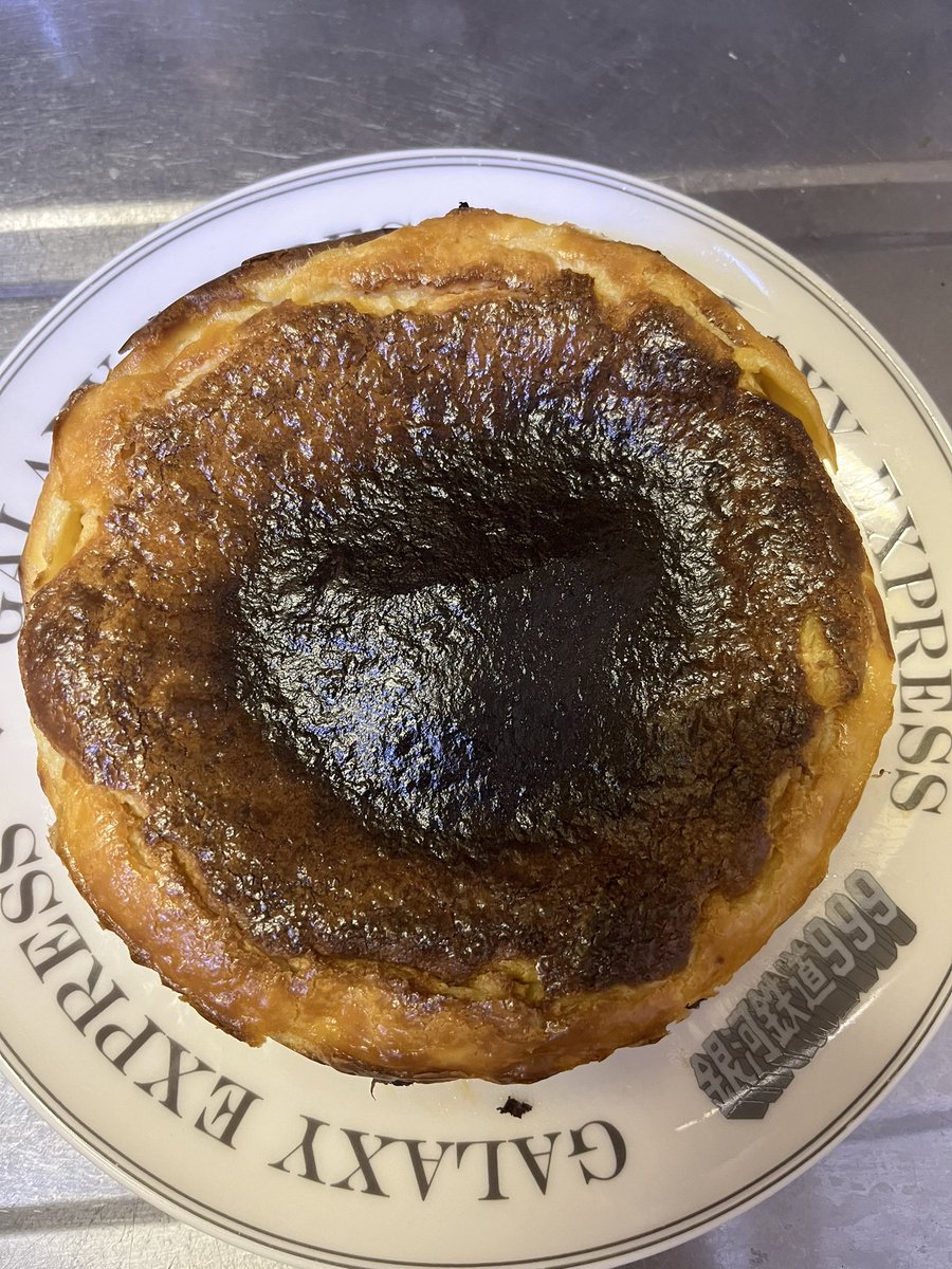 hirokihirokirui's tweet photo. あんまり綺麗に焼けなかったけど味は美味しかった https://t.co/ozaiaqQcdL