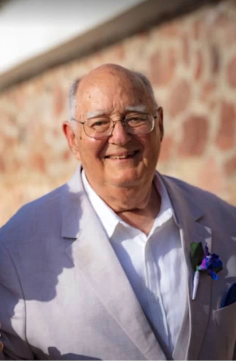 Dave Levin tweet media