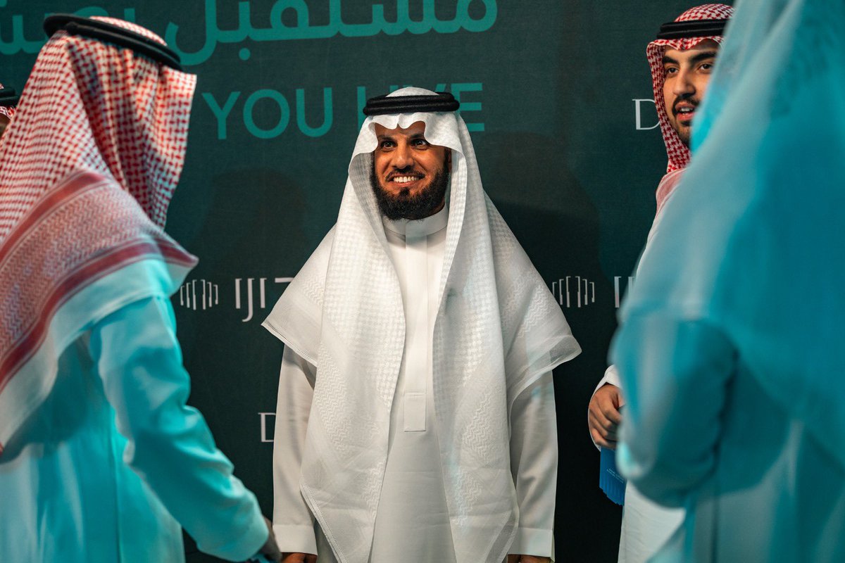 Eng_Anmar's tweet photo. سعدت بدعوة @DaraRealEst لتدشين هويتهم الجديدة ،في ظل زخم قطاع العقار لاحظت ثباتهم في تقديم ما يلبي تطلعات سوقهم وتنميتهم لثقة العملاء باعتبارها عنصر أصيل في ثقافتهم وهويتهم التي بناها المؤسس والرئيس التنفيذي الأستاذ عبدالرحمن المالكي خلال رحلة امتدت لـ 10 أعوام حافلة بالنجاحات https://t.co/YY9lXxAYFy
