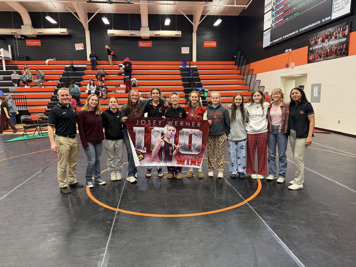 Lady Cardinal Wrestling tweet media