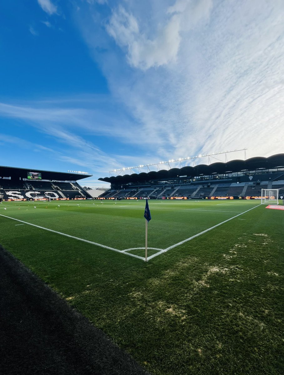 Sidibé et Messali bien titulaires avec le <a href="/ToulouseFC/">Toulouse FC</a> à Angers, qui n’a remporté aucune de ses 11 dernières réceptions face au TFC (4N, 7D). McKenzie ménagé pour commencer. Top 5 de Ligue 1 dans le viseur. 11 spectateurs attendus. #SCOTFC <a href="/lequipe/">L'Équipe</a>