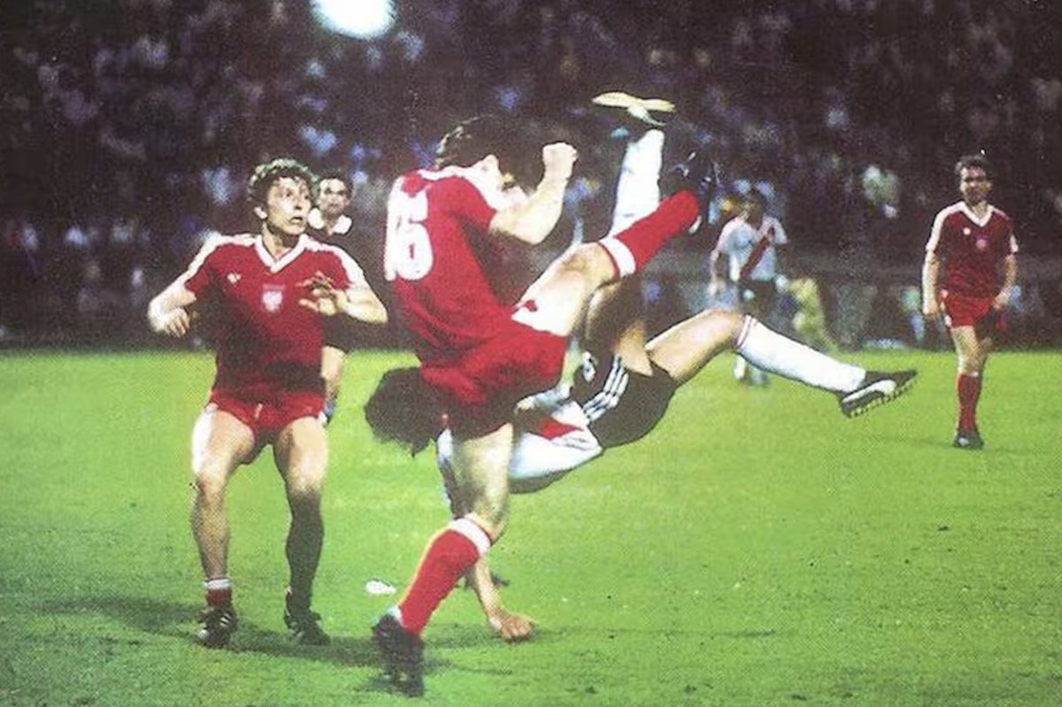 LaAgendaBA tweet media