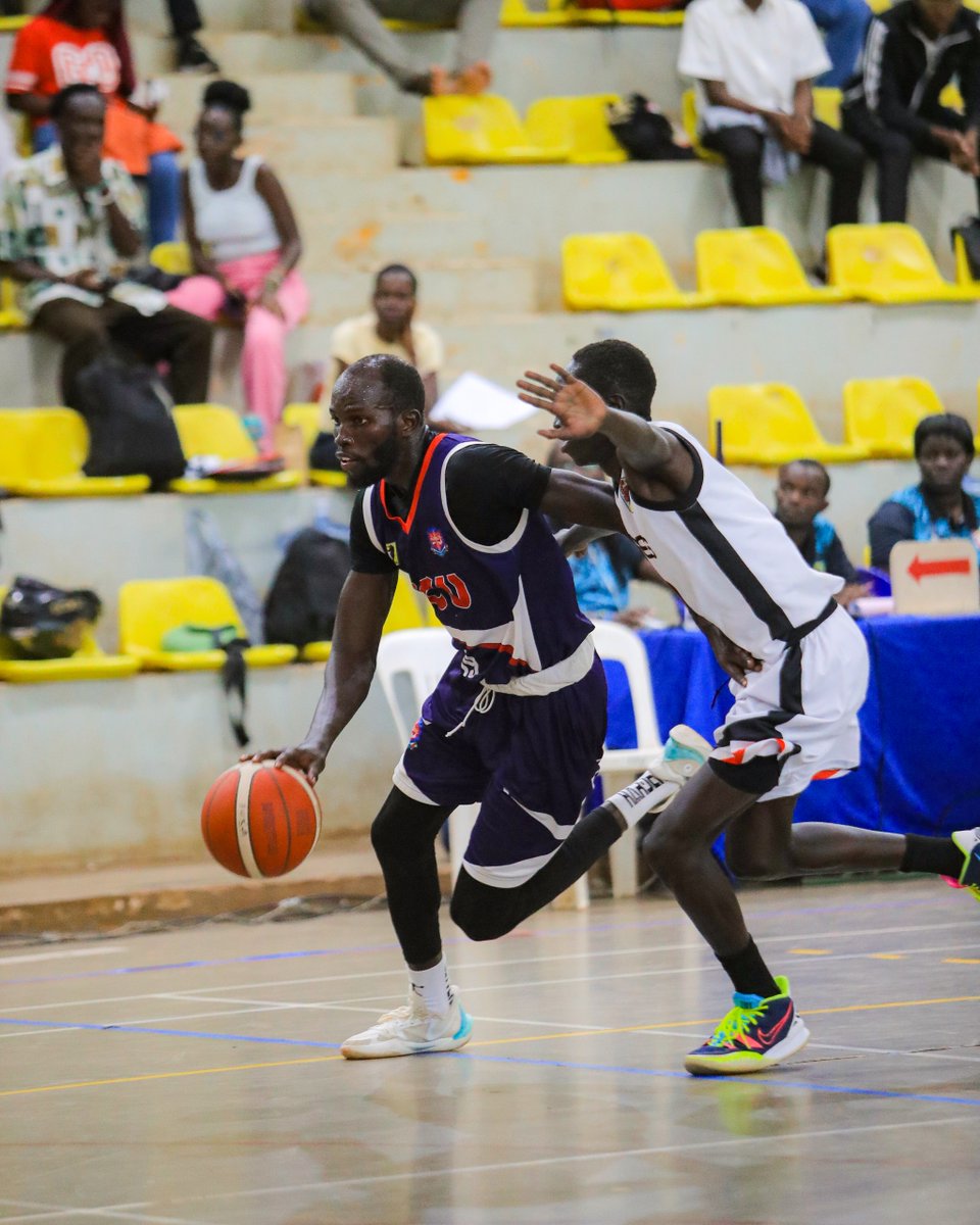 ucu_basketball's tweet photo. HALFTIME: 
UCU Canons 44 - 26 UMU Flames
📸 @NblFuba 
#UCUSports | #NBL26 | #CanonCity https://t.co/rpflioZ4Pu