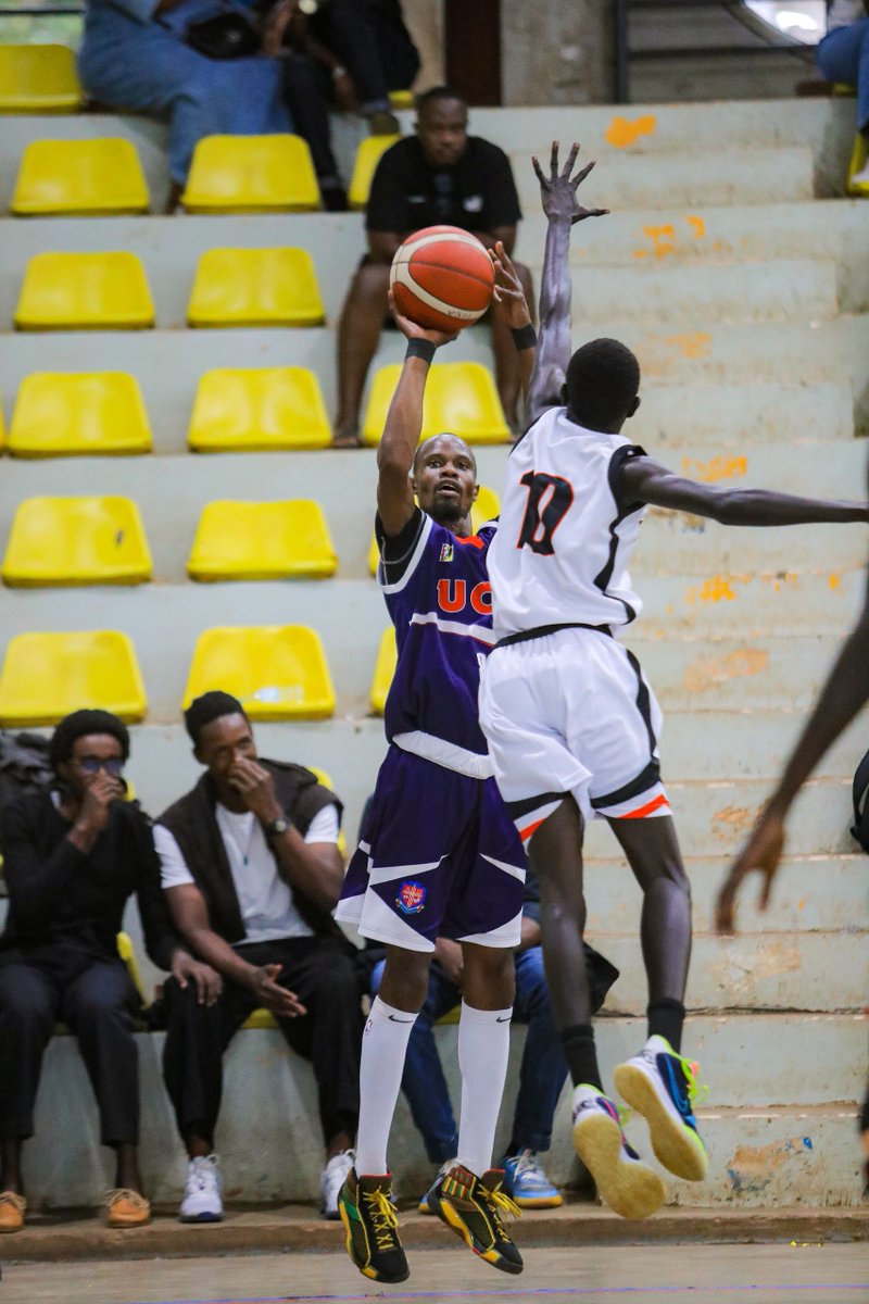 GAME 5 || HALF
UCU Canons dominant at the break!
⚪️26-44🟣

#NBL26