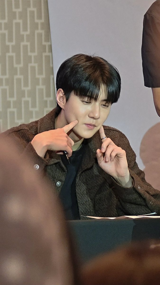 🌸 사랑둥이 귀염둥이 세훈이 🌸 tweet media