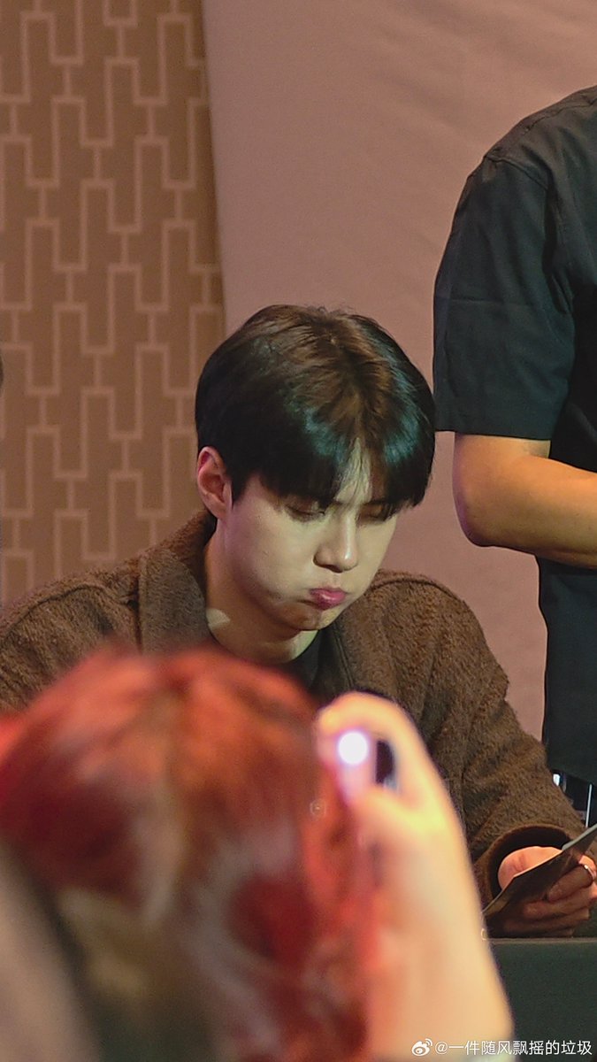 🌸 사랑둥이 귀염둥이 세훈이 🌸 tweet media