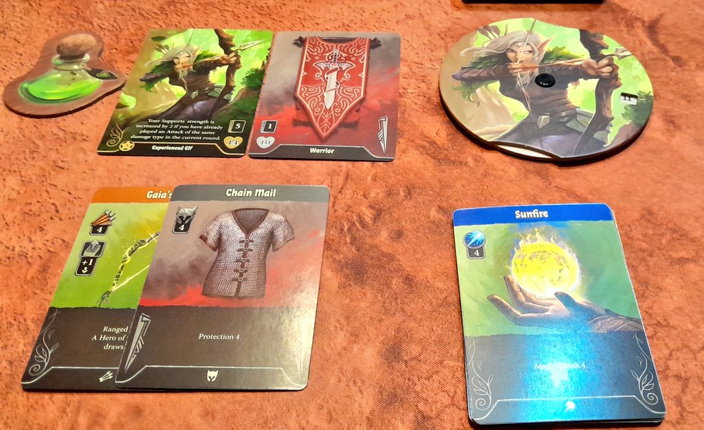 Plato fuerte: La corona del viejo Rey, terminamos 10-9-8-7. Una pelea encarnizada hasta el final. Muy lindo y entretenido juego. Cerramos con 2 derrotas en la campaña de Boos Fighter  QR. <a href="/pablo_cazorla/">Pablo Cazorla</a> #juegosdemesa #boardgames #bggplay