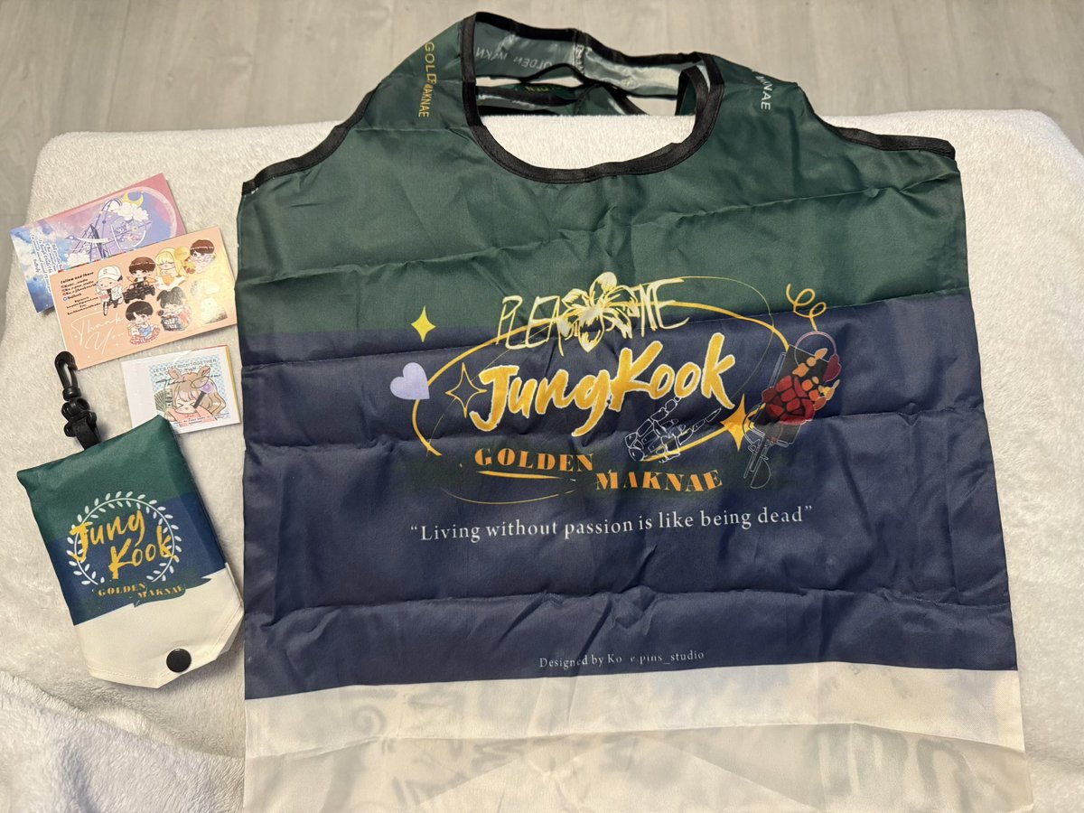 I can’t believe I didn’t see this when you dropped it!!! I would have bought a couple more for sure!!! It’s perfect 🤩🥹💜🐰glad to have bought the last one 🥹
<a href="/KoJikook/">Ko_e.Jikookworld</a> 🎊🎉🎊🎉💜