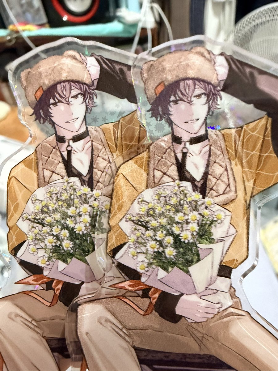 我真的沒有很想當瑕疵人欸，到底？😭

告訴我右邊的米伊為什麼是240P？😭