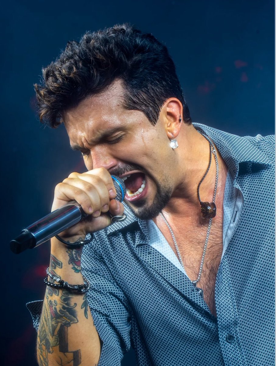 miilena_'s tweet photo. Ele é tão perfeito ❤️
Eu amo tanto esse homem mds https://t.co/00HHRDyNeV