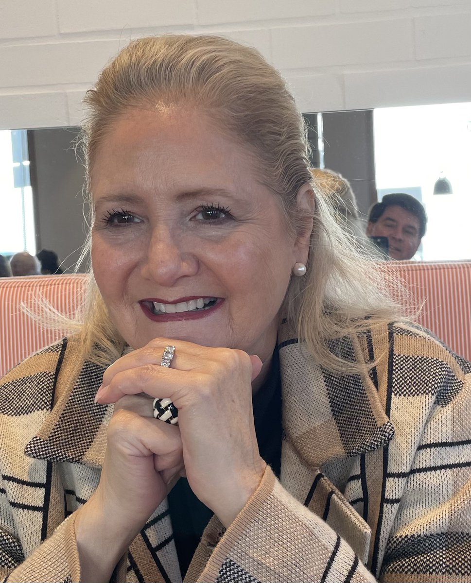 Coach Ringo tweet media