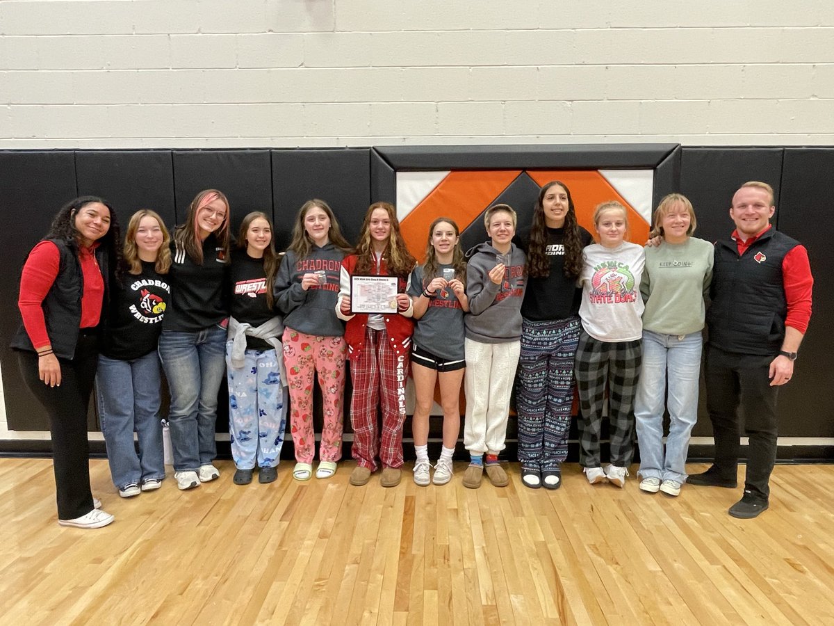 Lady Cardinal Wrestling tweet media