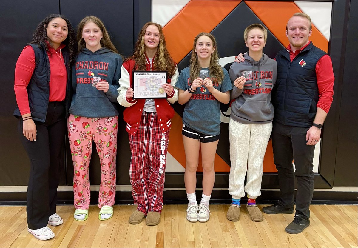 Lady Cardinal Wrestling tweet media