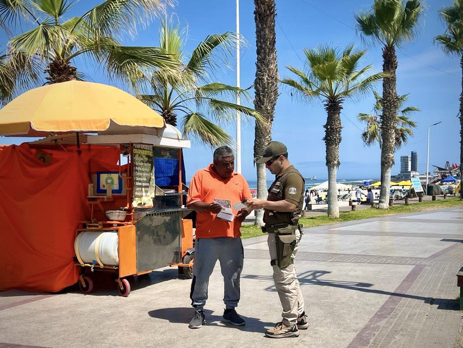 Carabineros Región de Tarapacá tweet media