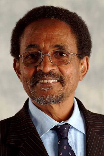 Dr. Tewolde Berhan Gebreegziabher was a renowned Ethiopian botanist celebrated for his work in biodiversity conservation. He dedicated his life to helping farmers increase productivity using natural compost and sustainable practices.
#BlackHistoryMonth