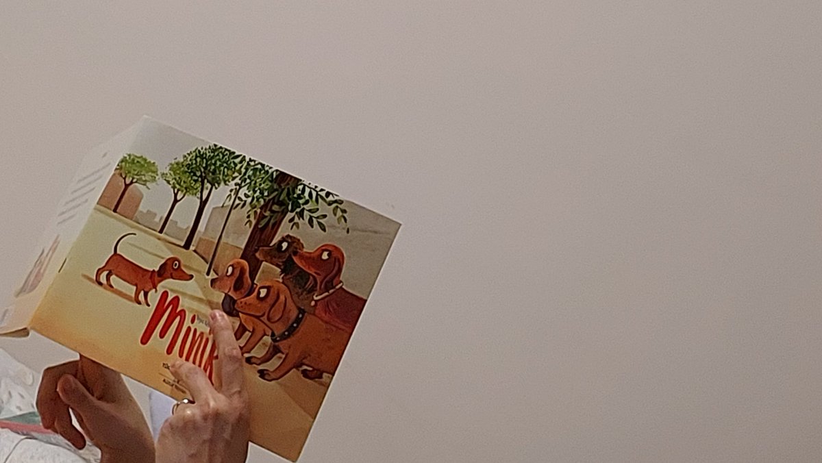 Kitap mı okusam, kahve mi yapsam, bu boşluğu nasıl değerlendirsem günü ve haftası hayırlı olsun, teyzeler iyi ki var <a href="/ikiyeyle/">rukiyye</a>