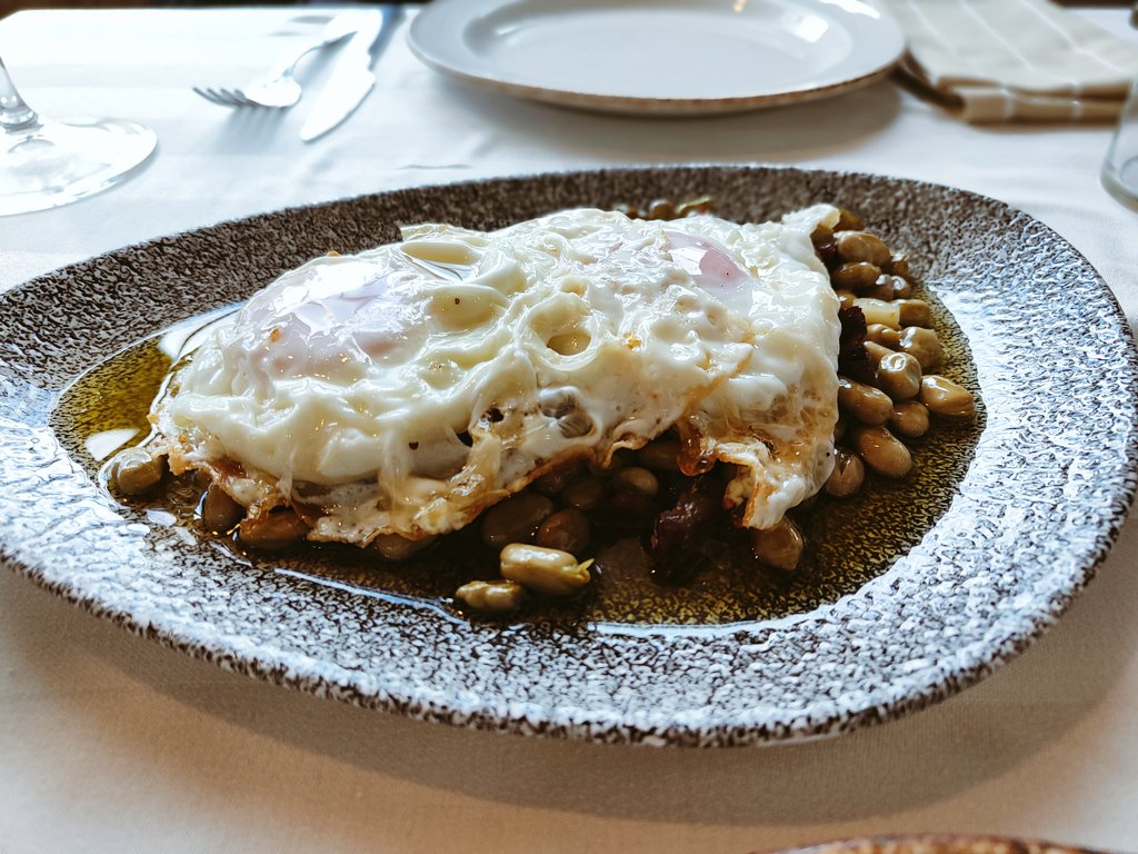 Álvaro de Diego tweet media