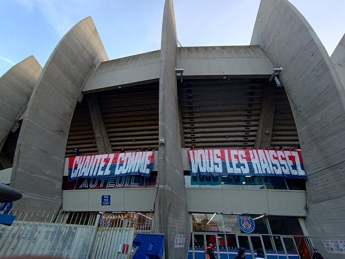 Collectif Ultras Paris tweet media