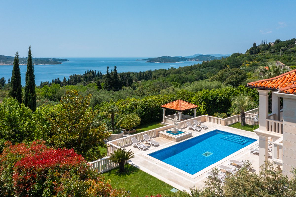 BozoKnez's tweet photo. This week we put an exceptional property on the market. https://t.co/2DEuJE27vg