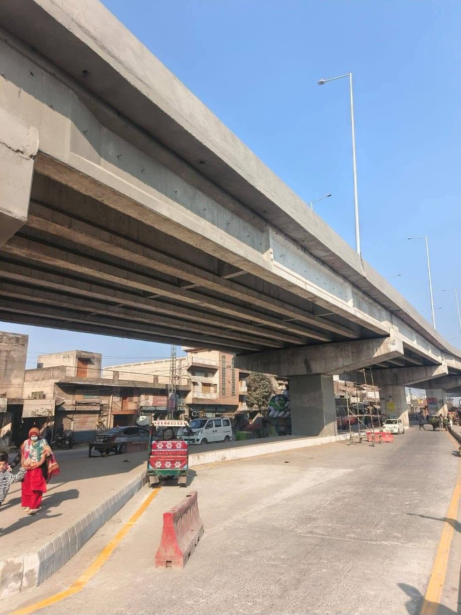 developingpak's tweet image. Recently Constructed Flyover in Sialkot 

© Creative Engineering Consultant 

#Sialkot #Punjab #Pakistan 🇵🇰