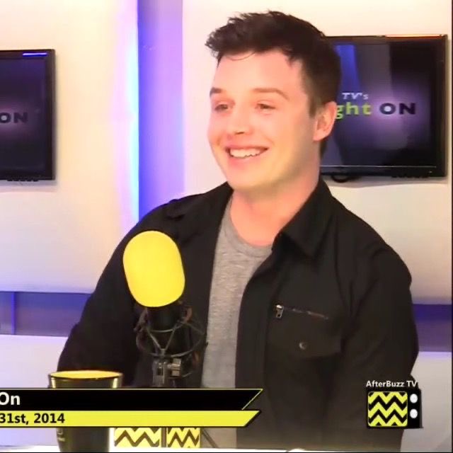 kiersten tweet media