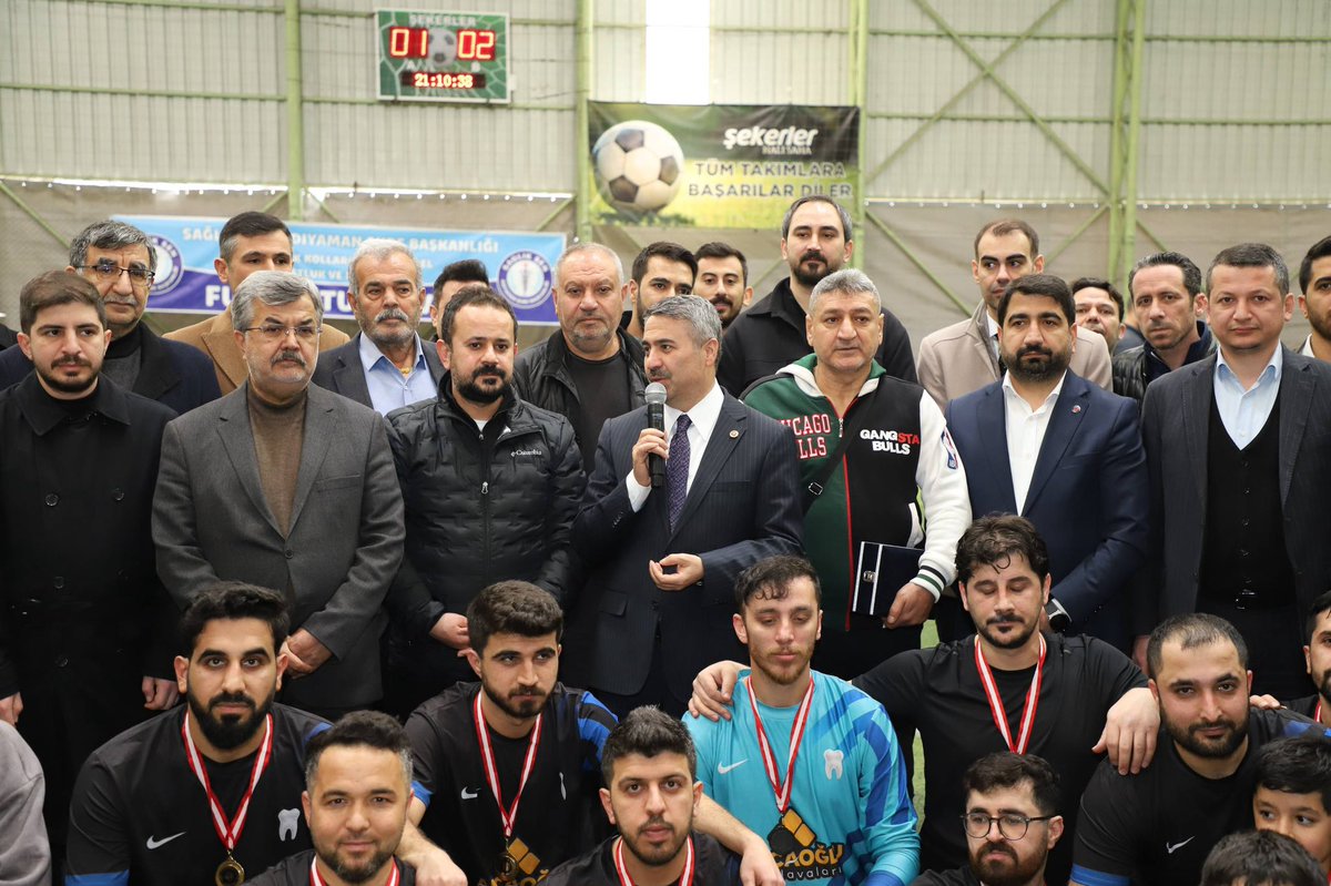 📌Dostluk Kazandı… 🏆 🏅 

İl Başkanımız, Merkez İlçe Başkanımız ve Gençlik Kolları Başkanımız ile birlikte; Sağlık-Sen Adıyaman Şubesi Gençlik Kolları tarafından düzenlenen 2. Geleneksel Dostluk ve Dayanışma Turnuvasının şampiyonluk maçına katıldık.

Pandemi sürecinde ve 6