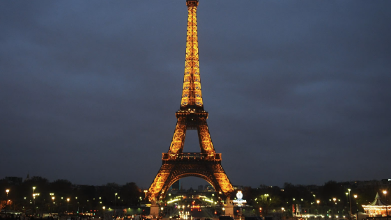 MelMattison1's tweet photo. Paris Podcast? My wife is dragging me to Paris on the 18th. I know this is probably unlikely, but if there's any podcasters in the City of Light who would like to record an episode live on the 19th - 24th, please send me an email at mel@melmattison.com. https://t.co/qI6rqqXNOv