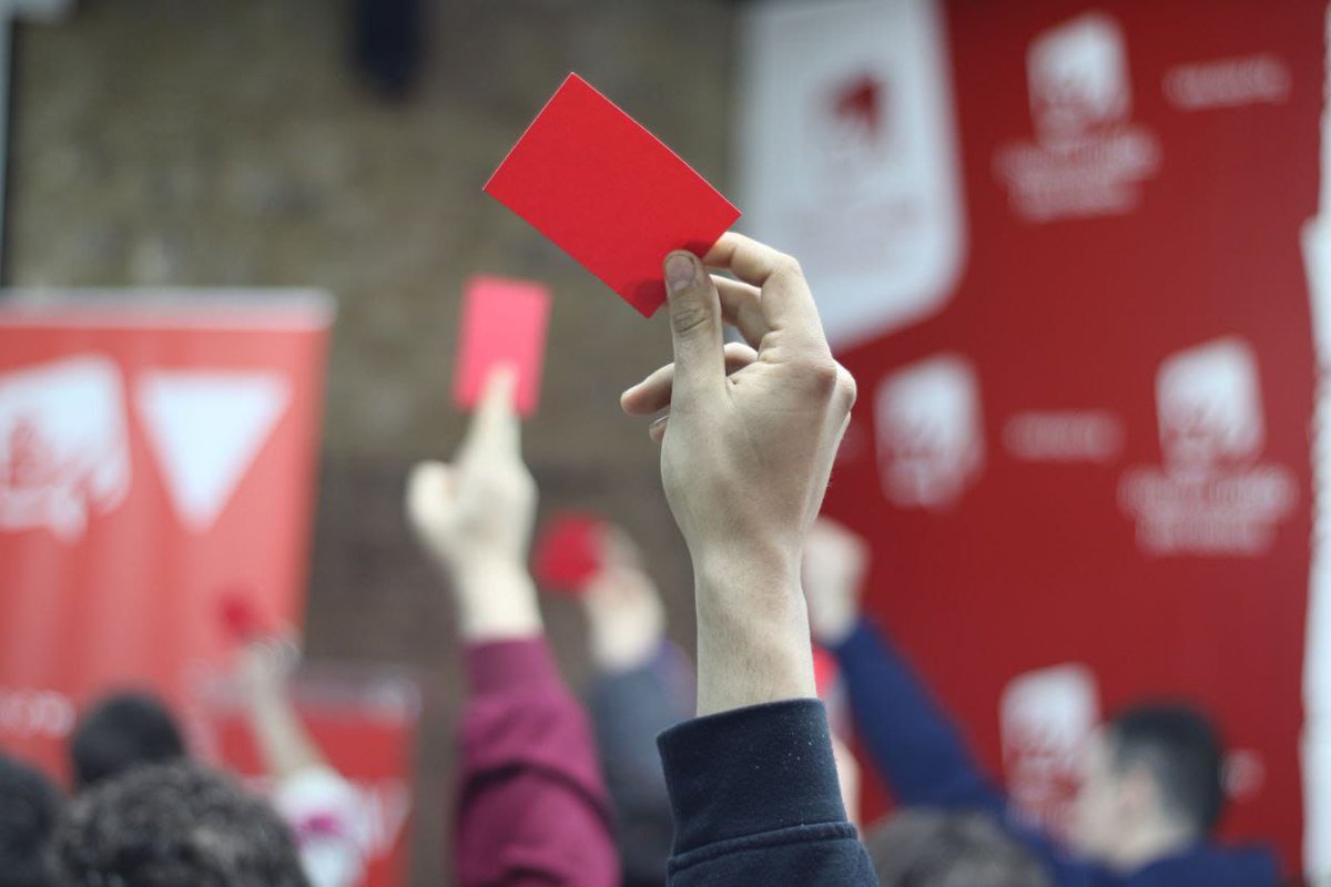 Joves EUPV🔻 tweet media