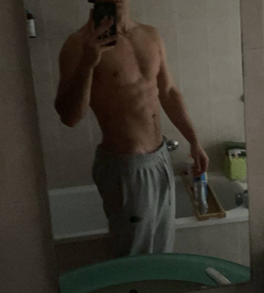 Lord Max tweet media