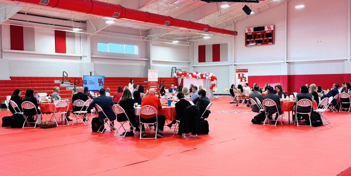 Nicole Poenitzsch tweet media