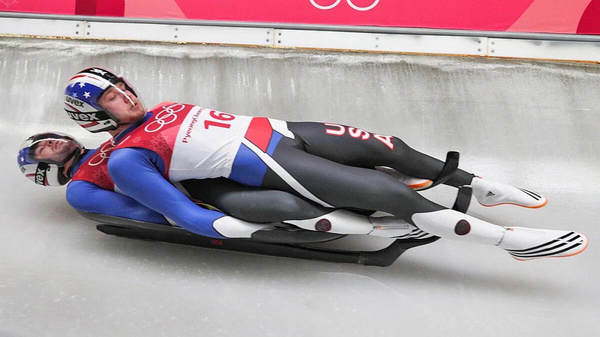 PositionPicksFF's tweet image. Name a sport they couldn’t pay you enough to try. 

I’ll start:

Men’s double luge