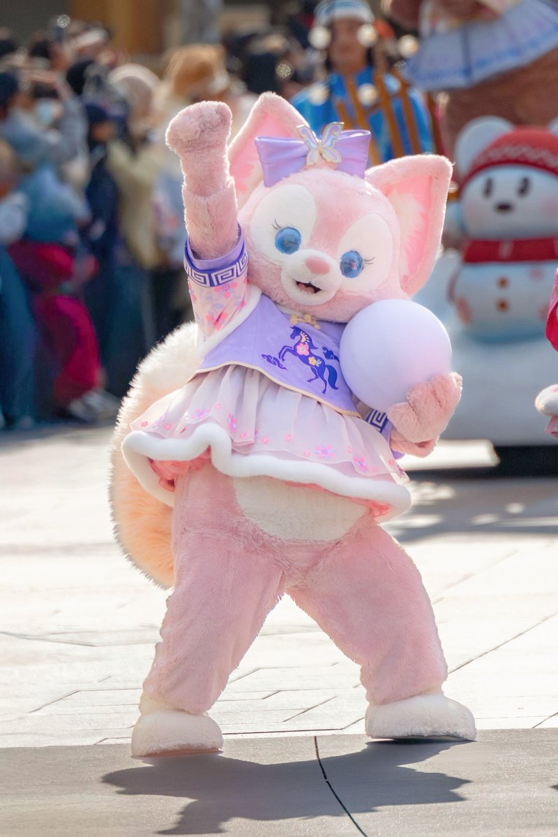 今週もエイエイオー！🦊✊ 月曜日、リーナベルちゃんと一緒に元気に