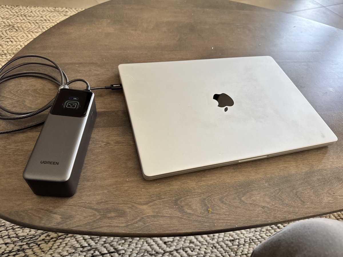 Ben Vinegar tweet media