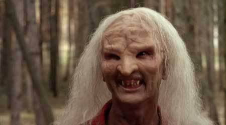 On avait dit pas le physique mais là maintenant, bat les couilles. 

#jacklang #wrongturn