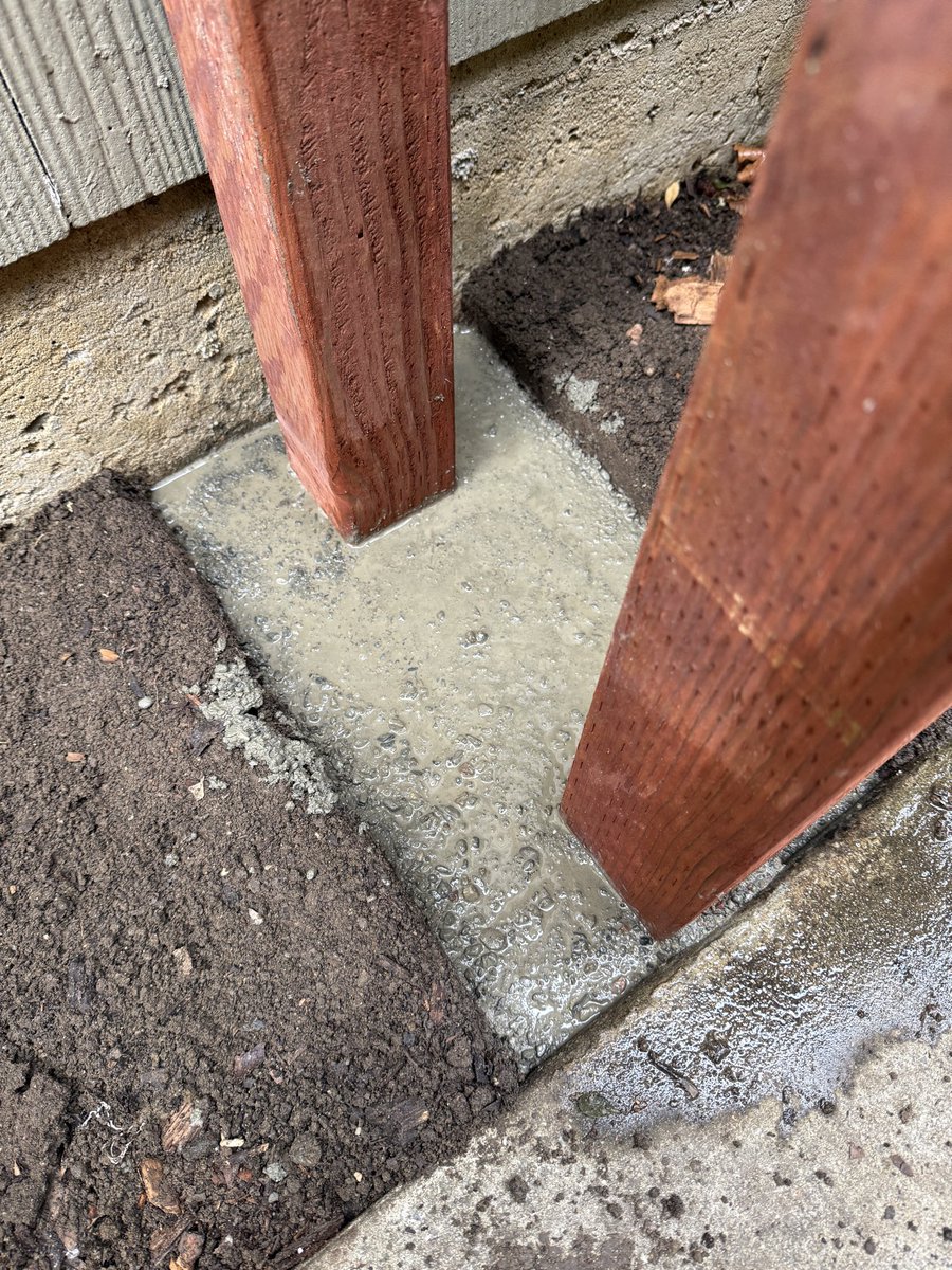StanleySureFit's tweet photo. New latch post installation!

#crockettca #latchpost #gaterepair #swfc #SuperBowl2026 #handyman https://t.co/6TRLB3VVHS
