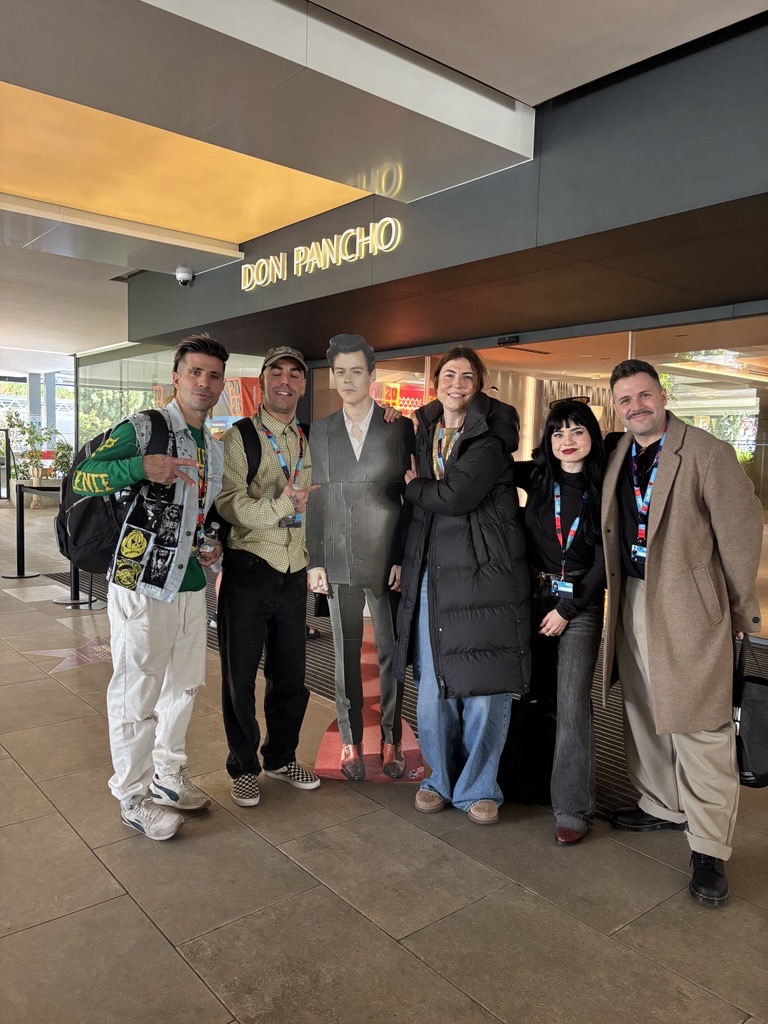 Cuando llegas al hotel
y te recibe KITAI… <a href="/kitai/">パスタ</a>
con Harry Styles incluido 😎✨
Cosas que solo pasan en Don Pancho.
#BenidormFest2026 #DonPanchoMoments #WelcomeMoments <a href="/BenidormAyto/">Benidorm</a>
<a href="/benidormfestleg/">Benidorm Fest LEGO</a>
<a href="/escplus_es/">ESCplus España 🇪🇸 | Noticias de Eurovisión</a>
<a href="/eurorinconn/">El EuroRincón</a> <a href="/euromovidas/">Euromovidas</a>