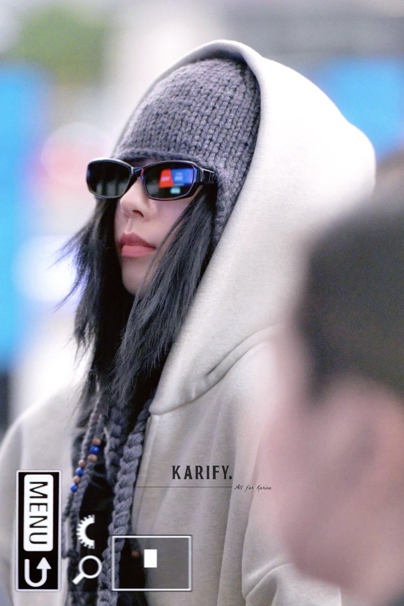 260209 프리뷰 #카리나 #Karina #에스파 #aespa 

수상한 안경… 🕶️