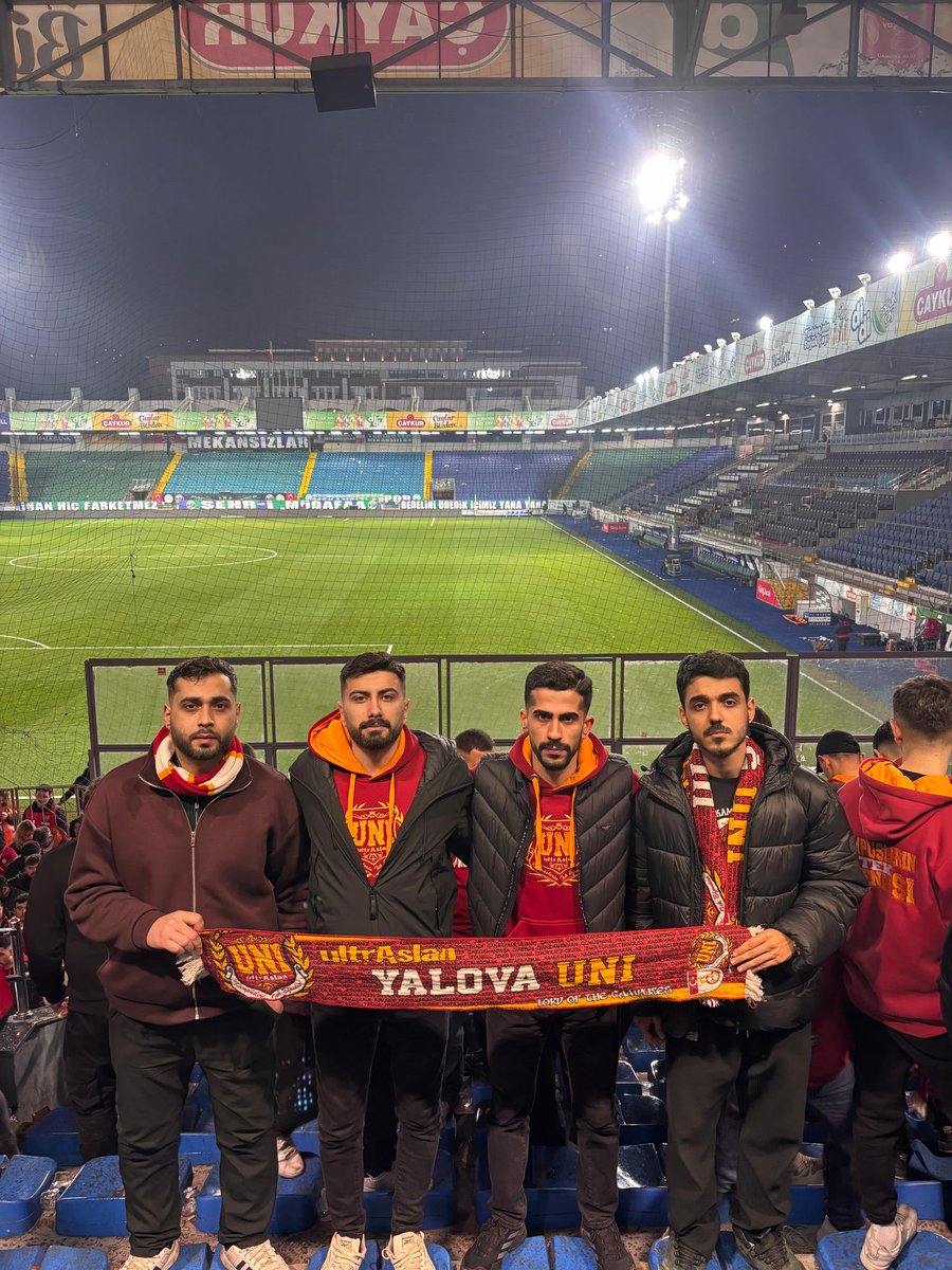 ANT İÇTİK ŞAMPİYONLUĞA!

GALATASARAY’IMIZI rize deplasmanında yalnız bırakmadık.

#ultrAslanUNI 
#uAUNIYalova10Yaşında