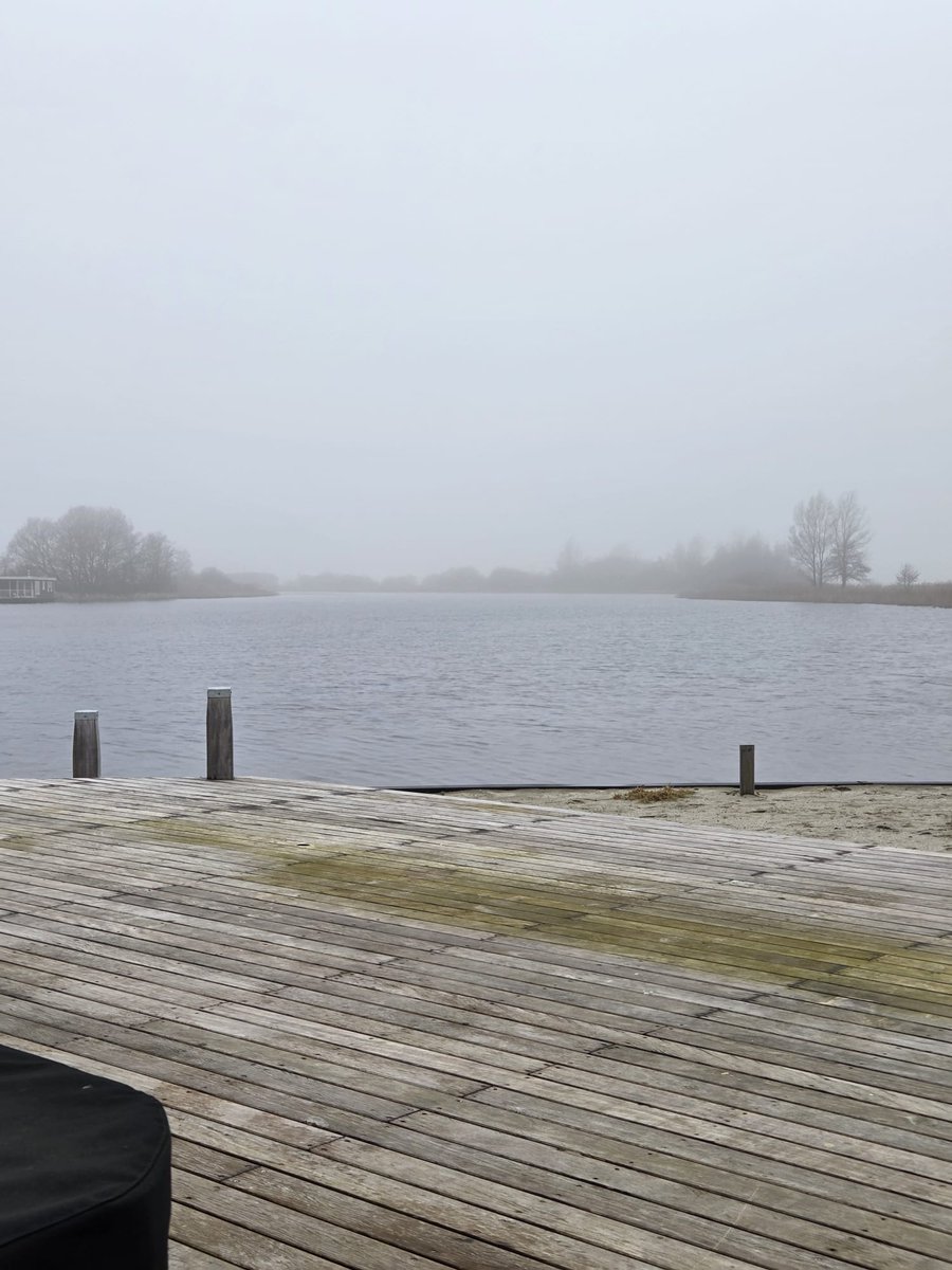 Vanmiddag samen met ouders en zus genoten van een high tea! Was erg lekker en gezellig en nog zeker voor herhaling vatbaar..
