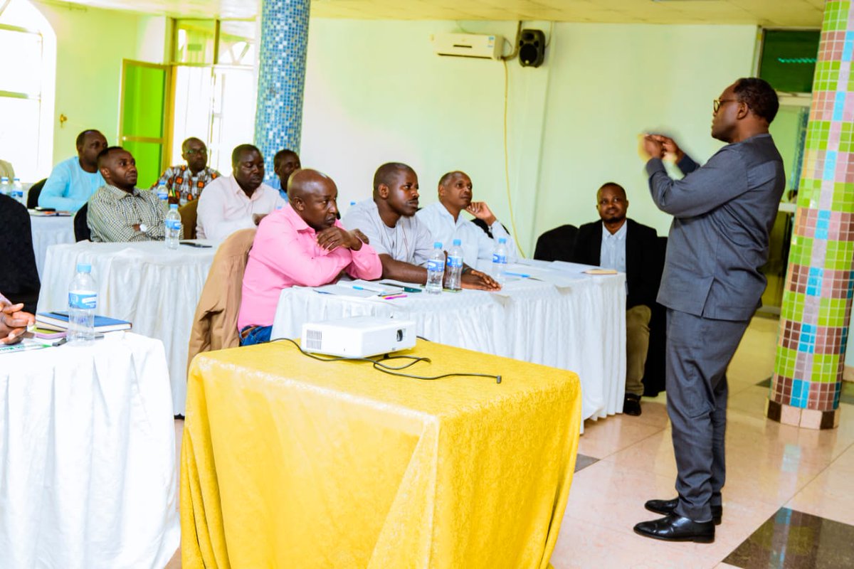 UR_CoE's tweet photo. Today, Principals&amp;Directors of Studies ( DoS) from all 16 TTCs met in Kigali with representatives from the @Uni_Rwanda-CE &amp; @REBRwanda for a sensitisation on the CPD Certificate Programme in Innovative Teaching of Mathematics and Science (CPD-ITMS) for all STEM Tutors. https://t.co/pACQ7qZX7e
