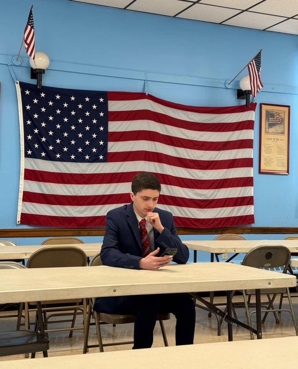 LMG_CT3's tweet photo. The @AmericanLegion District level oratorical contest, 2nd place. Good work @MacG_1314 Thanks John H. Collins Post 24 for giving Derby students the opportunity to share their knowledge of the U.S. Constitution &amp; passion for Americanism. https://t.co/WdePIdso5u