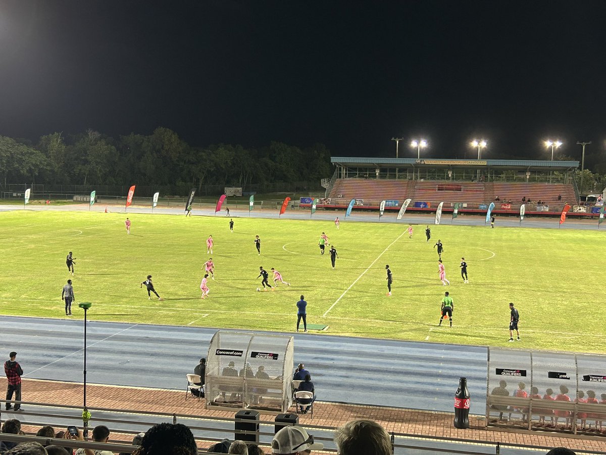 Good few weeks on the road looking for future Colonials! #bobbymo