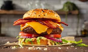 BONESAWII's tweet photo. Cheddar &amp; Bacon Cheeseburger https://t.co/Vhkrp9yMFz